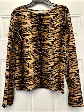 MB Collection Women's Long Sleeve Tiger Stripe Top - Brown/Black